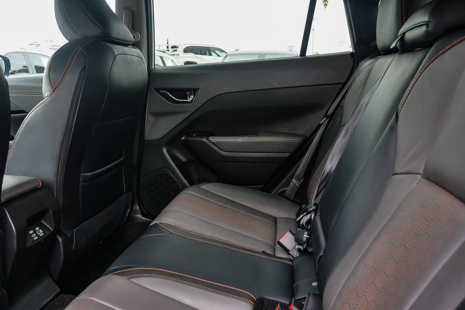 Certified 2025 Subaru Crosstrek 2.5i Limited w/ Crosstrek Mirror Package image 18
