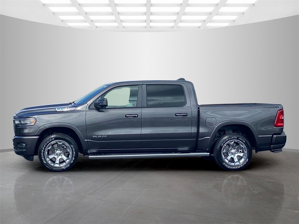 New 2026 RAM 1500 4x4 Crew Cab image 2