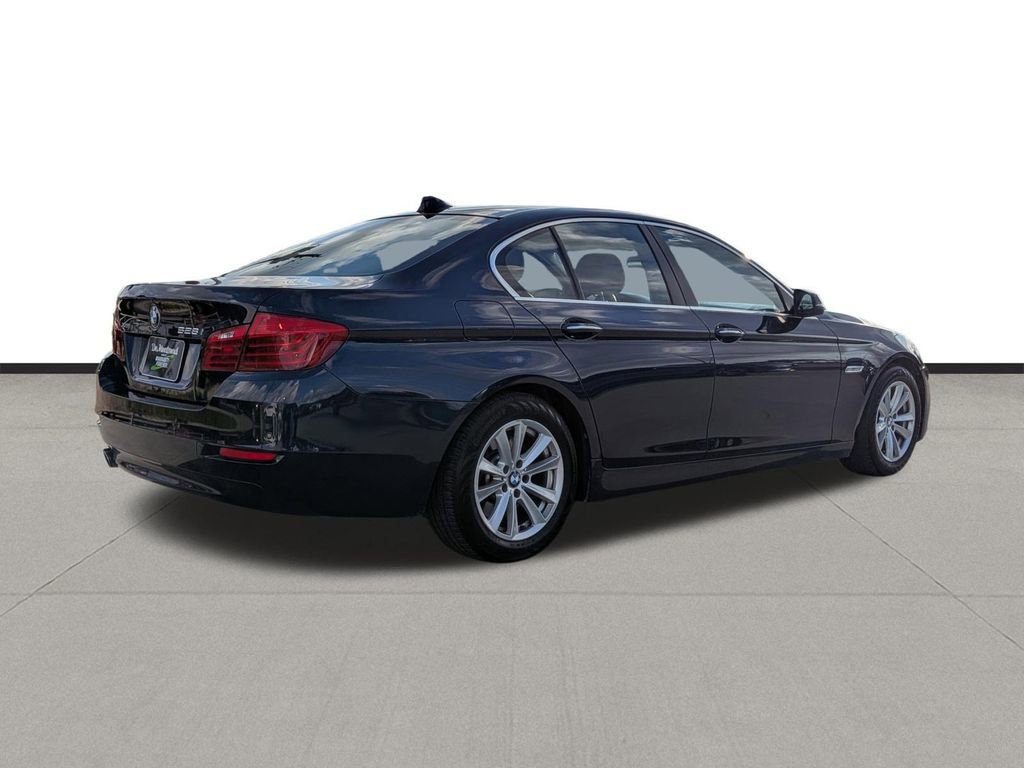Used 2014 BMW 528i xDrive Sedan image 4