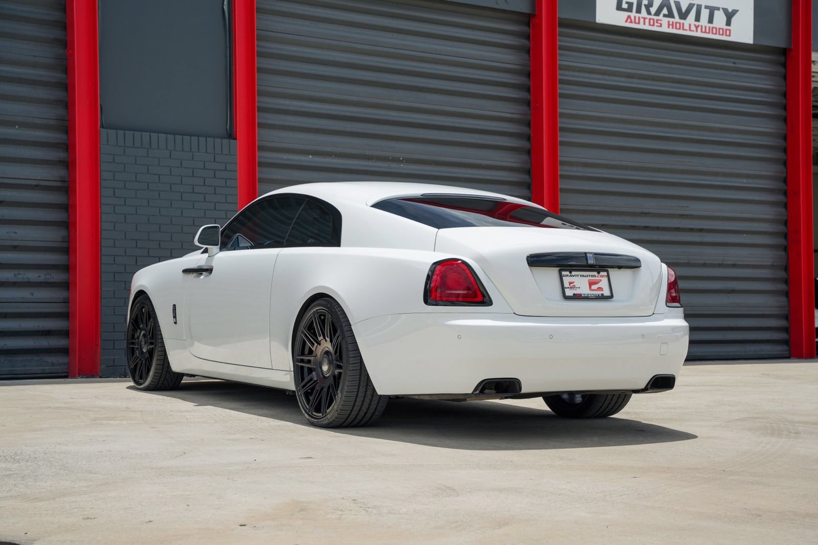 Used 2019 Rolls-Royce Wraith RWD image 13