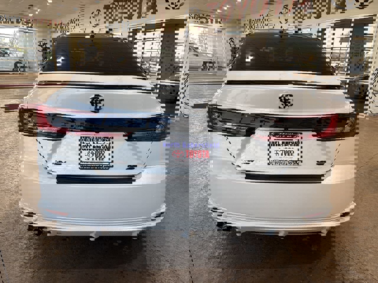 Used 2025 Toyota Camry XSE image 9