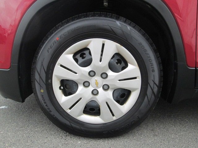Used 2015 Chevrolet Trax LS FWD image 8