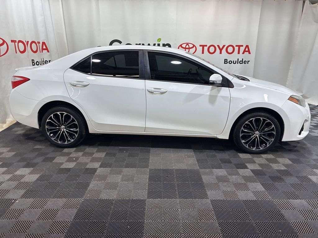 Used 2016 Toyota Corolla S w/ Driver Convenience Package image 10