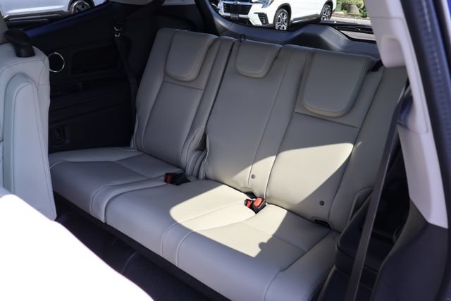 New 2026 Subaru Ascent Limited AWD/4WD image 17