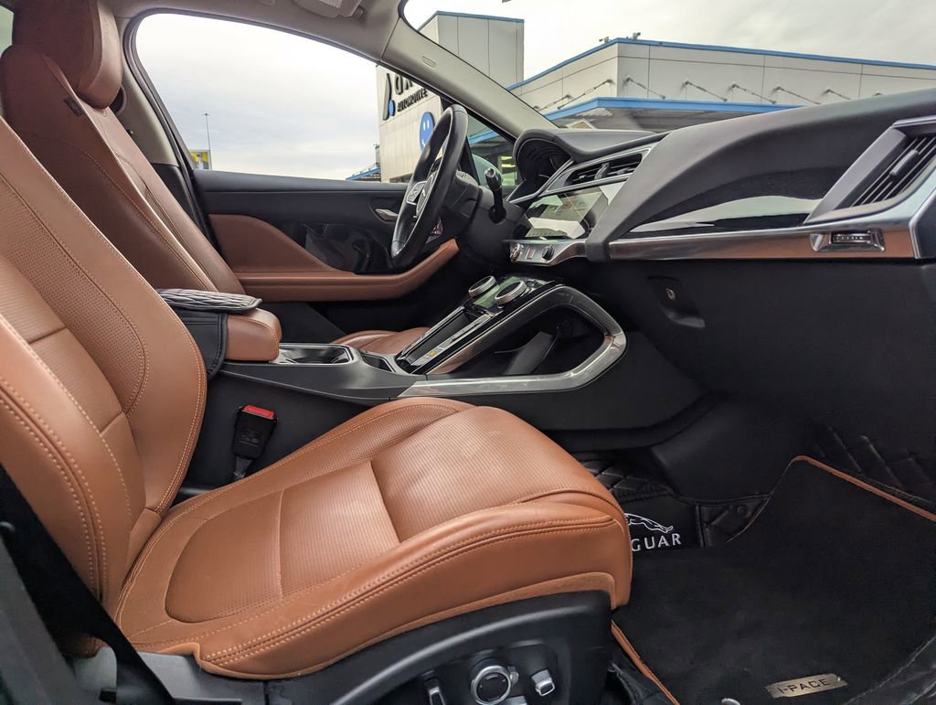 Used 2020 Jaguar I-PACE SE image 33