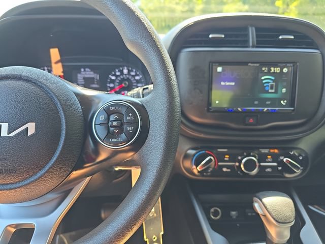 Used 2022 Kia Soul LX w/ Technology Package FWD image 22
