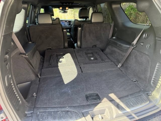 Used 2022 Dodge Durango R/T w/ Blacktop Package AWD/4WD image 11