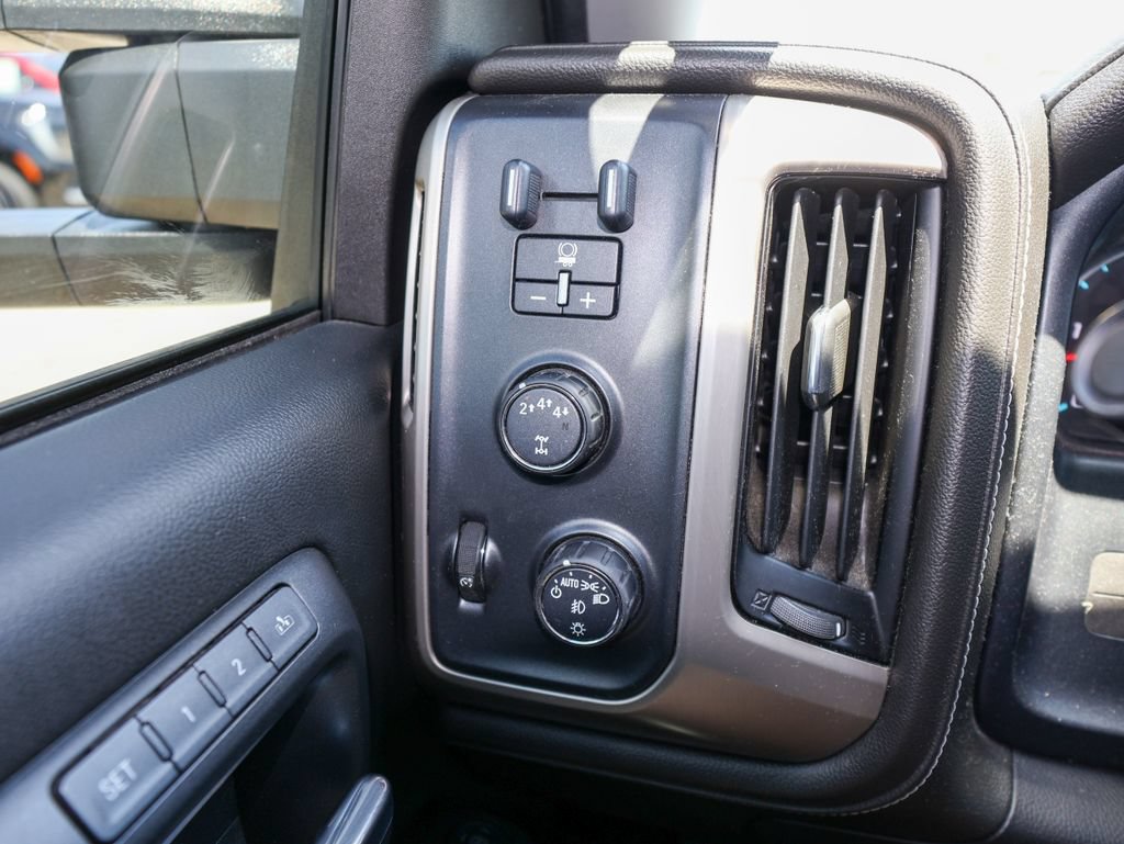Used 2017 GMC Sierra 3500 Denali w/ Duramax Plus Package AWD/4WD image 25