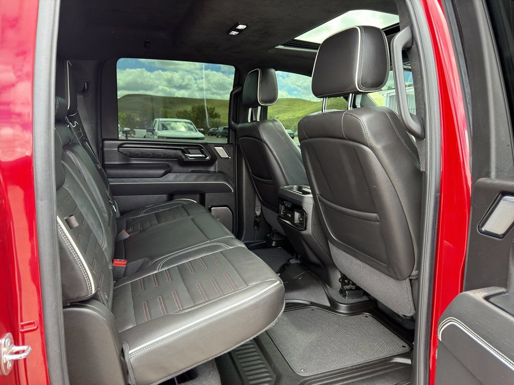 Used 2024 GMC Sierra 2500 AT4X AWD/4WD image 24