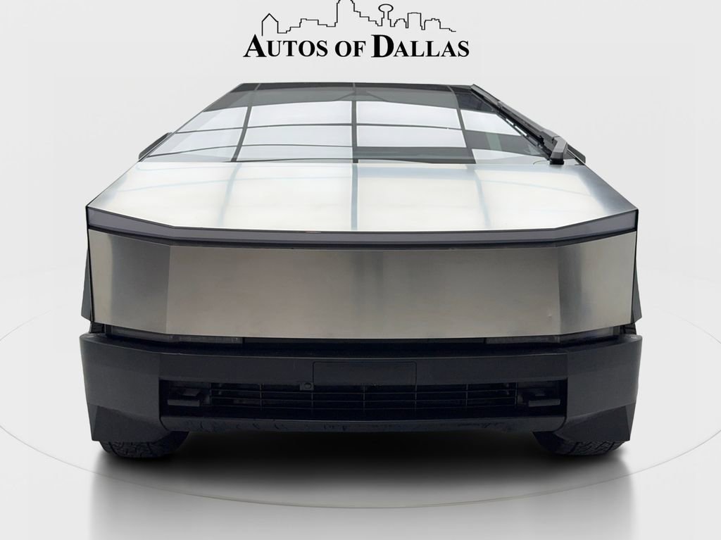 Used 2025 Tesla Cybertruck AWD Crew Cab image 3
