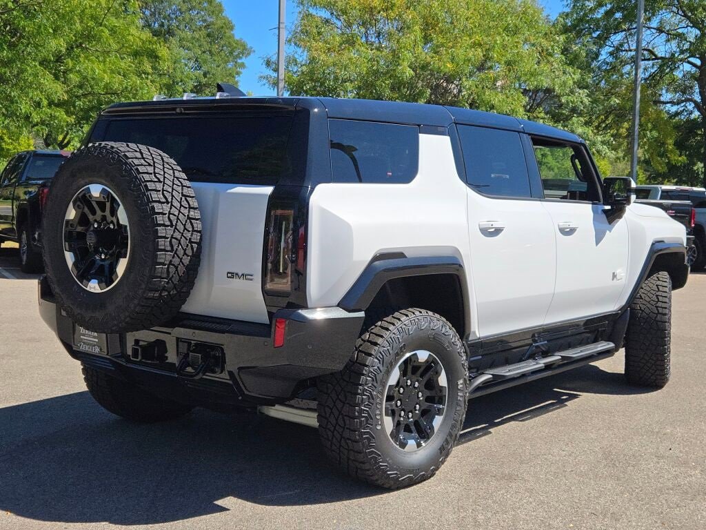 New 2025 GMC Hummer EV 2X w/ Extreme Off-Road Package image 12