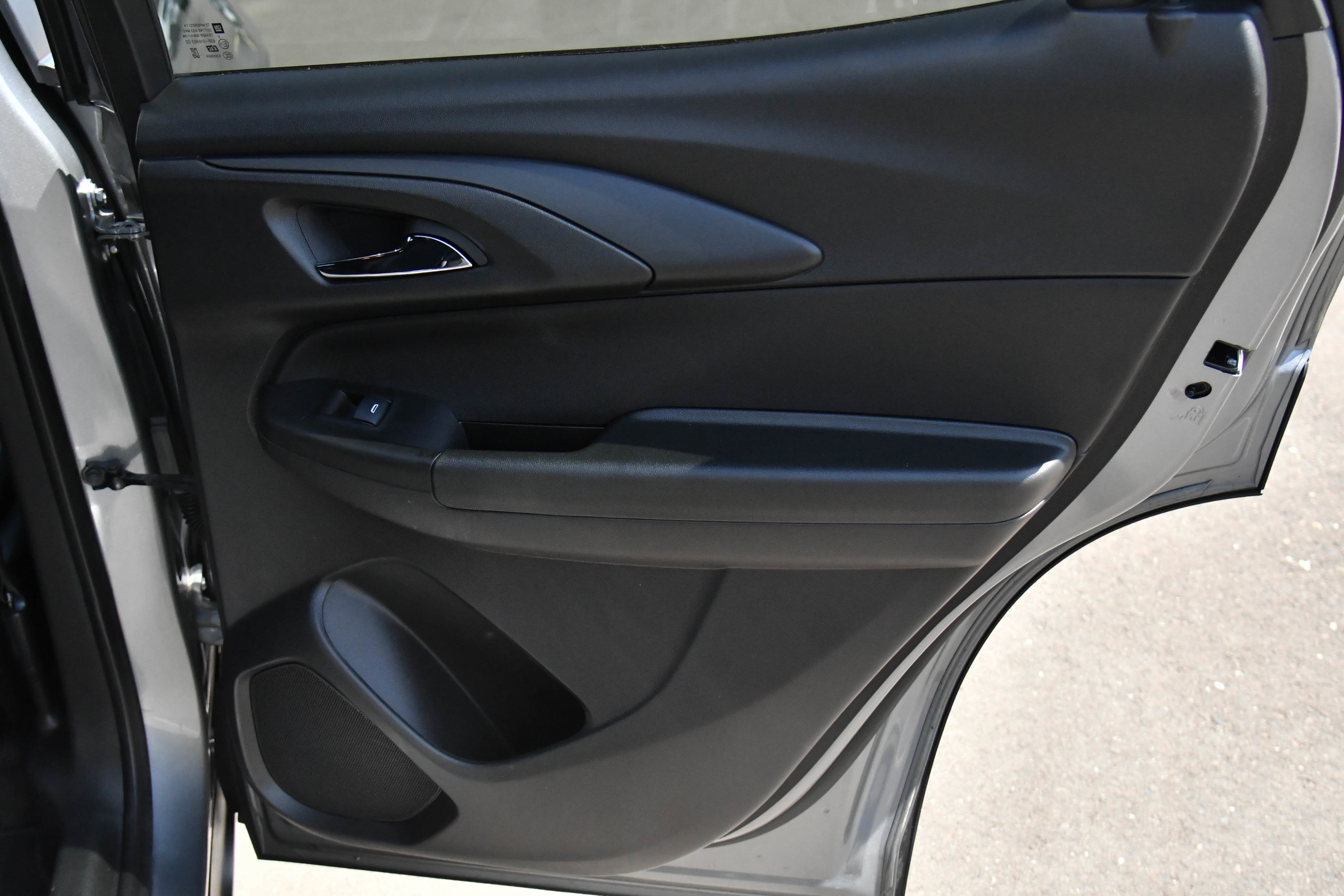 Used 2023 Chevrolet TrailBlazer ACTIV w/ Convenience Package image 37