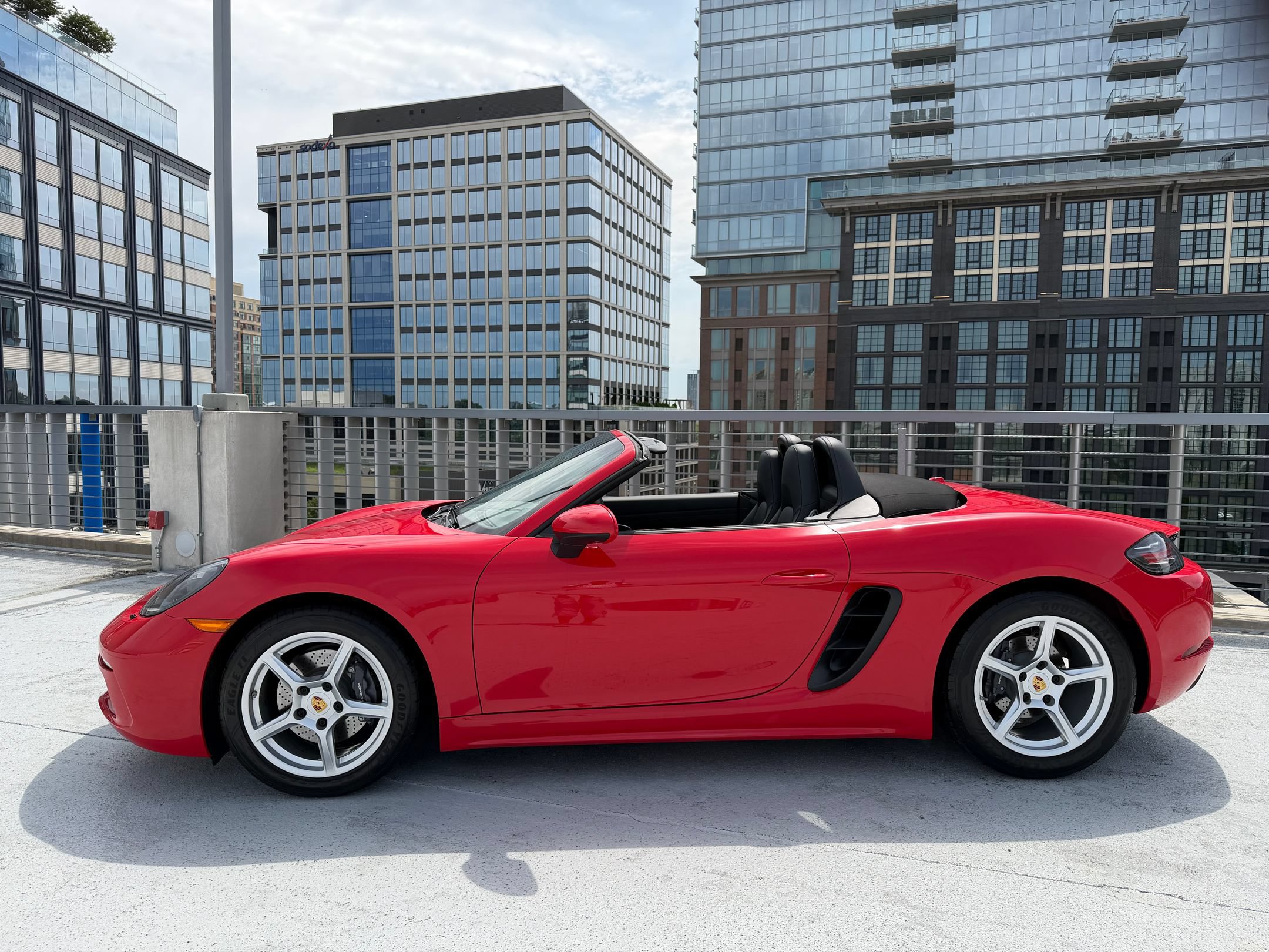 Certified 2025 Porsche 718 Boxster RWD image 2