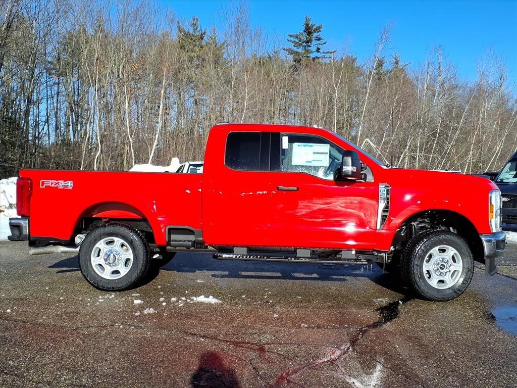 New 2026 Ford F250 XLT w/ FX4 Off-Road Package image 4
