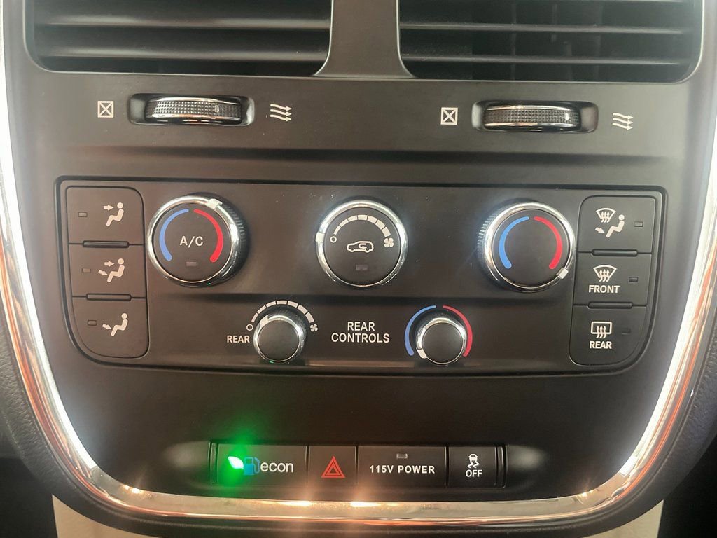 Used 2017 Dodge Grand Caravan SE w/ Power Window Group image 21