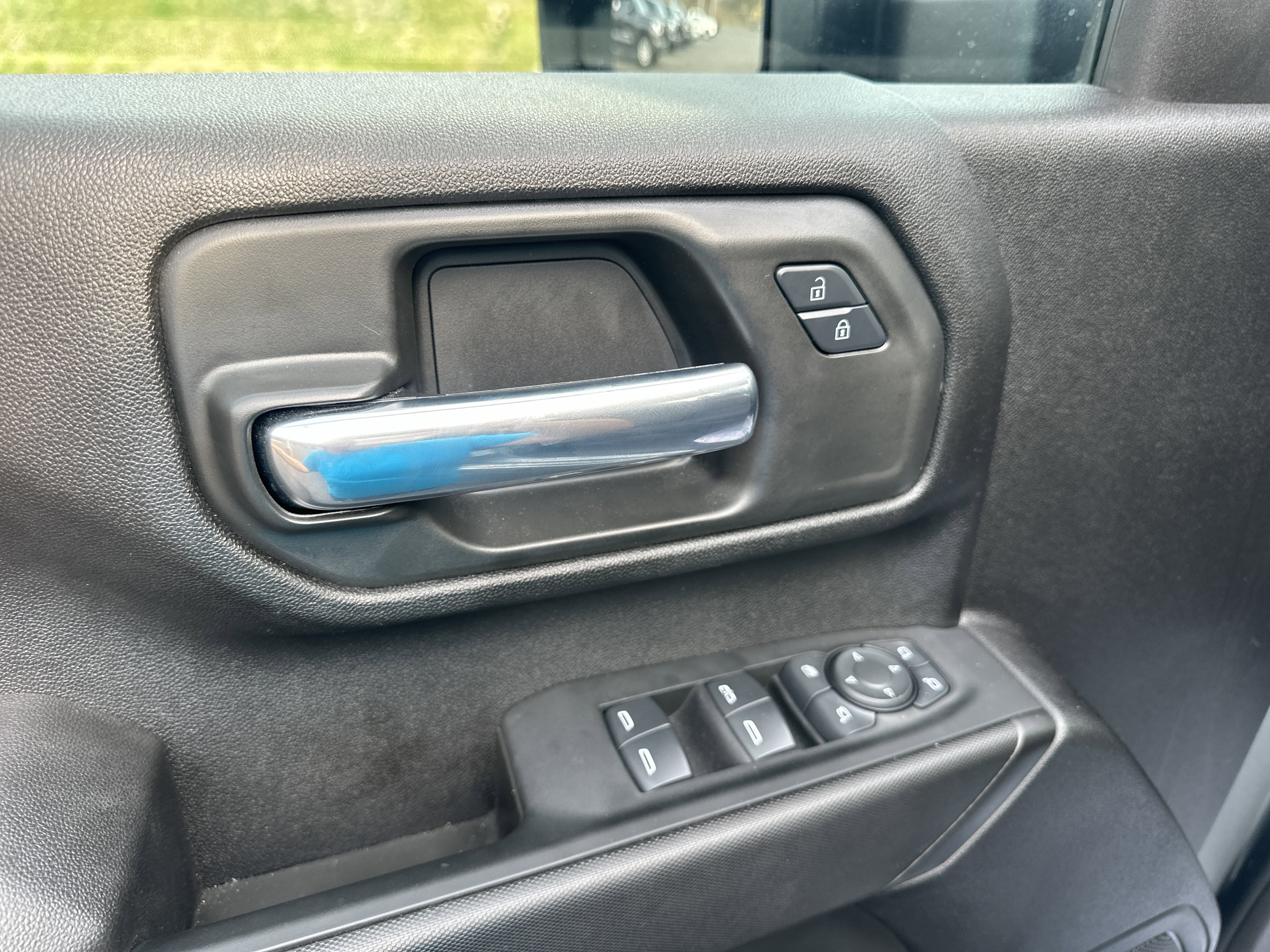 Used 2024 GMC Sierra 2500 Pro image 8