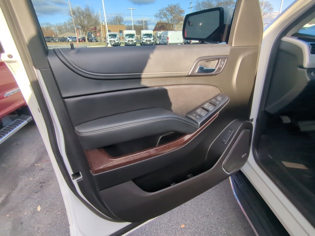 Used 2020 GMC Yukon XL SLT image 11