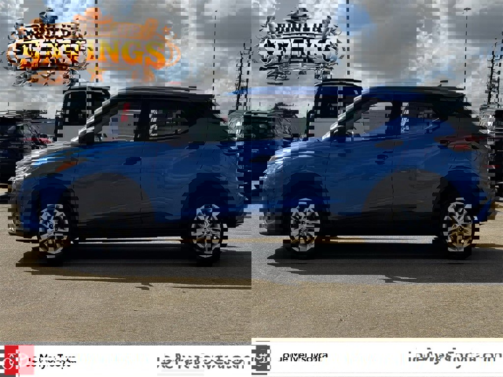 Used 2021 Nissan Kicks S image 6