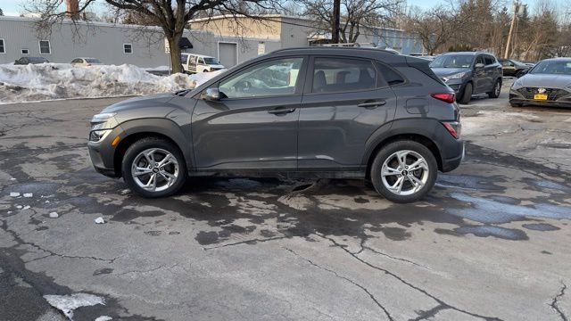 Used 2023 Hyundai Kona SEL w/ Convenience Package image 5