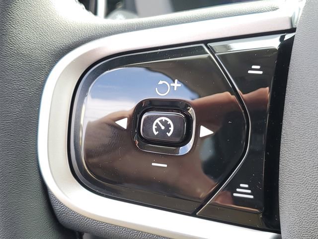 New 2026 Volvo XC60 B5 Plus w/ Protection Package Premier image 11