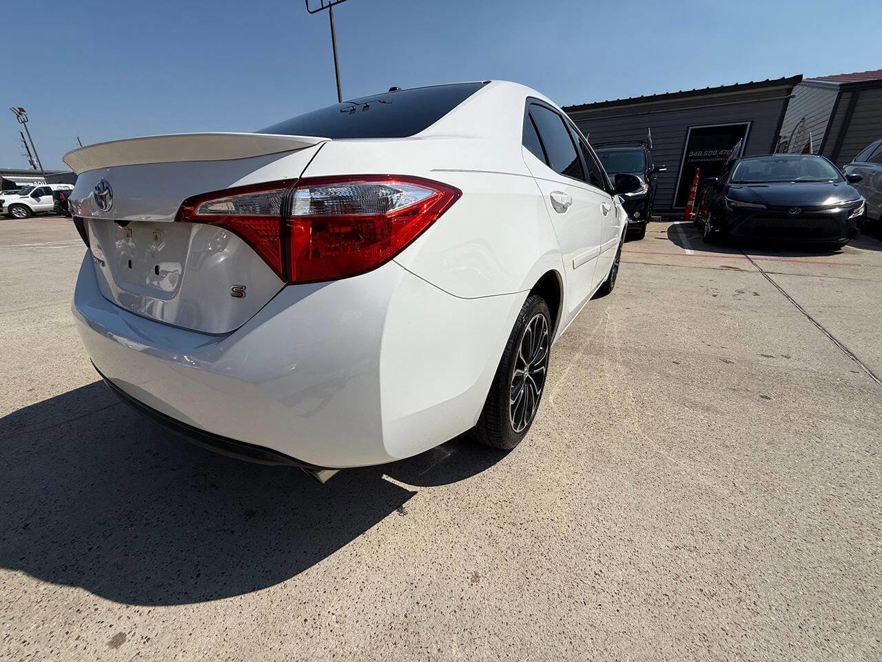 Used 2016 Toyota Corolla S image 30