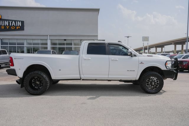 Used 2020 RAM 3500 Laramie AWD/4WD image 4