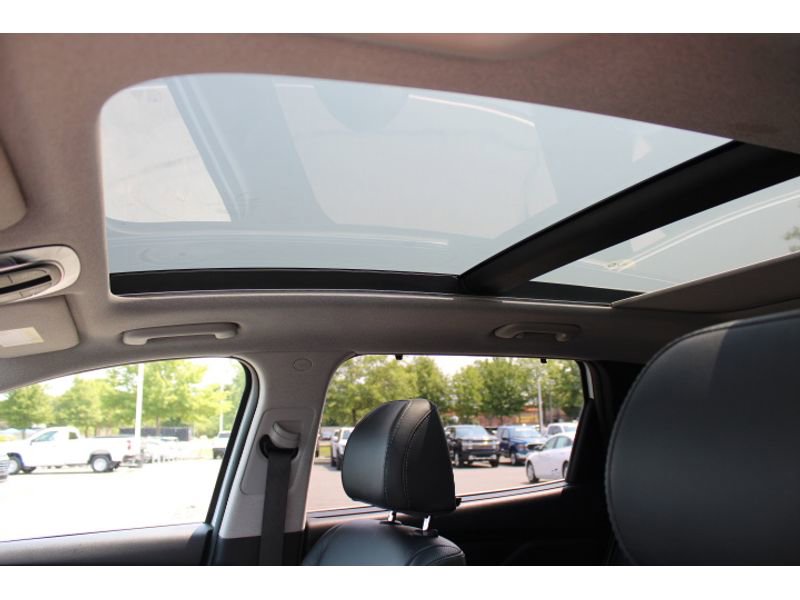 Used 2023 Hyundai Santa Fe Limited image 12