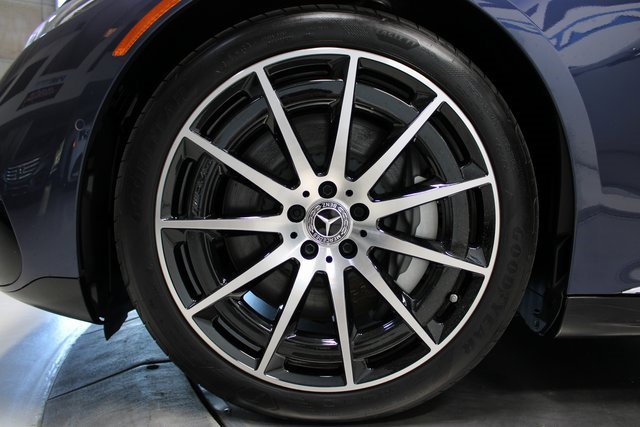 Used 2023 Mercedes-Benz EQS 580 580 4MATICﾮ image 37