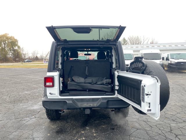 Used 2023 Jeep Wrangler Willys image 16