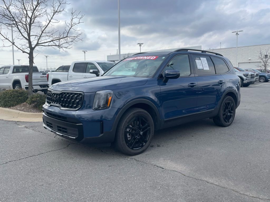 Used 2025 Kia Telluride EX X-Line image 3