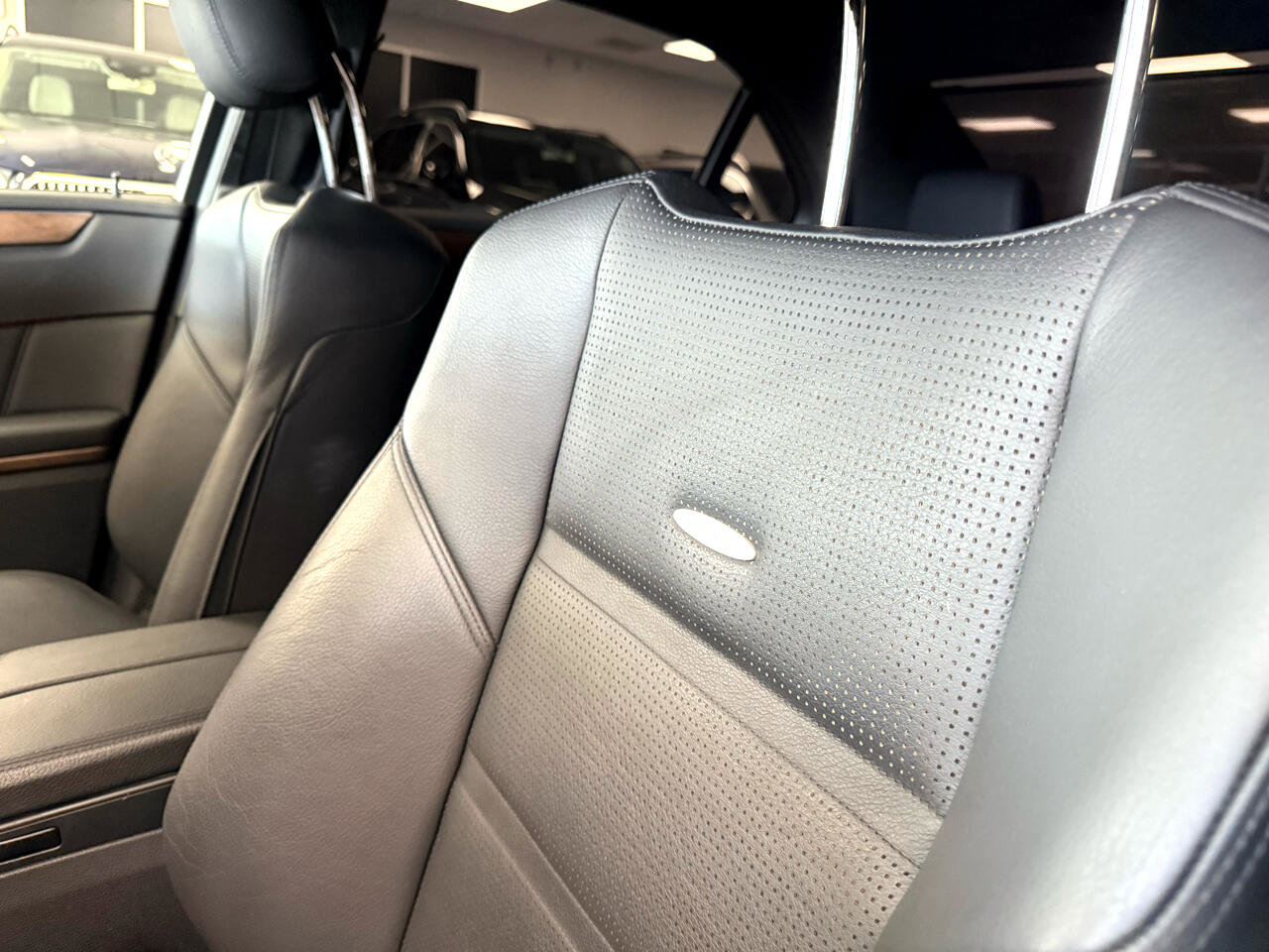 Used 2013 Mercedes-Benz E 63 AMG Sedan image 30