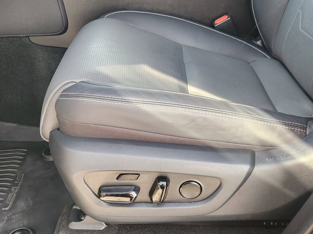 Used 2024 Lexus GX 550 550 Luxury w/ Accessory Package (Z1) image 23