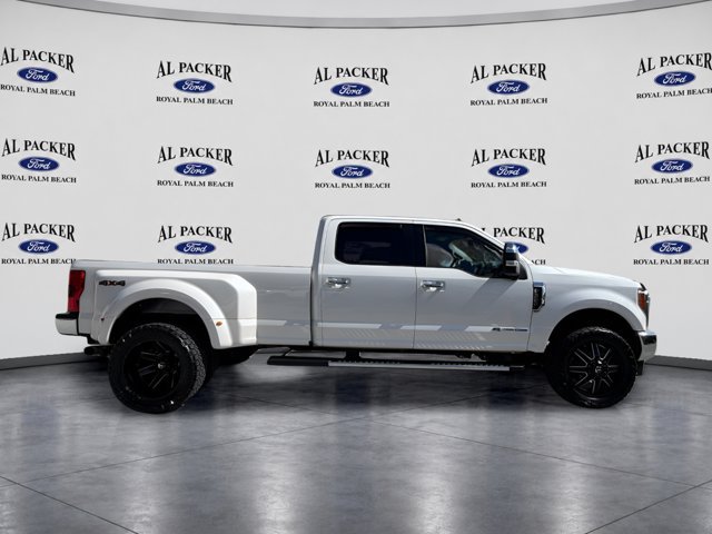 Used 2019 Ford F350 Lariat w/ Lariat Ultimate Package AWD/4WD image 10