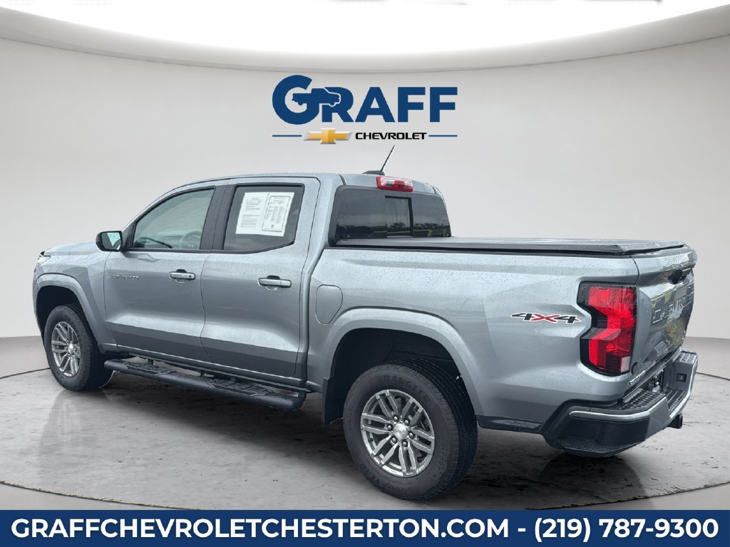 Used 2024 Chevrolet Colorado LT w/ LT Convenience Package II AWD/4WD image 4