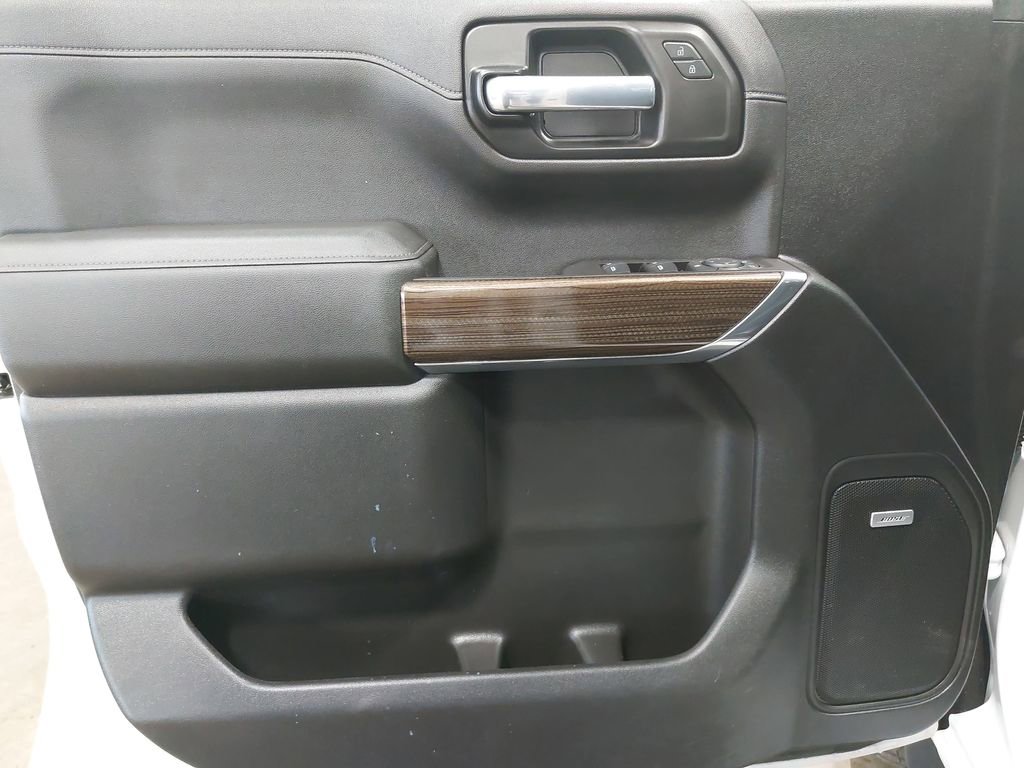 Used 2021 Chevrolet Silverado 1500 LT Trail Boss w/ Convenience Package II image 24