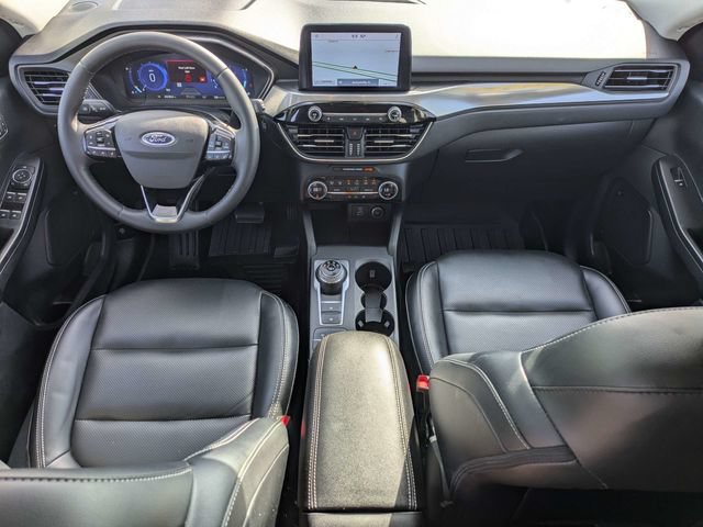 Used 2021 Ford Escape Titanium w/ Class II Trailer Tow Package AWD/4WD image 16