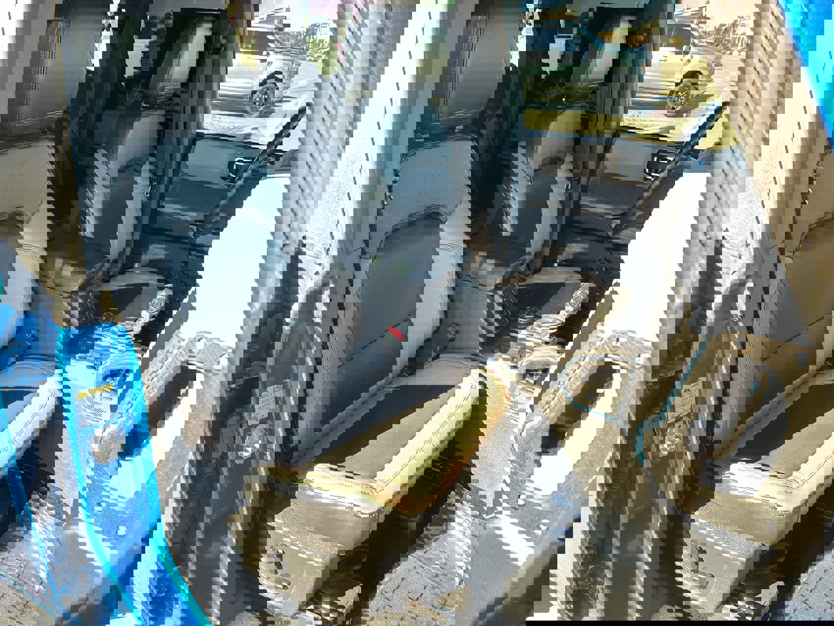 Used 2022 Ford Bronco Wildtrak image 26