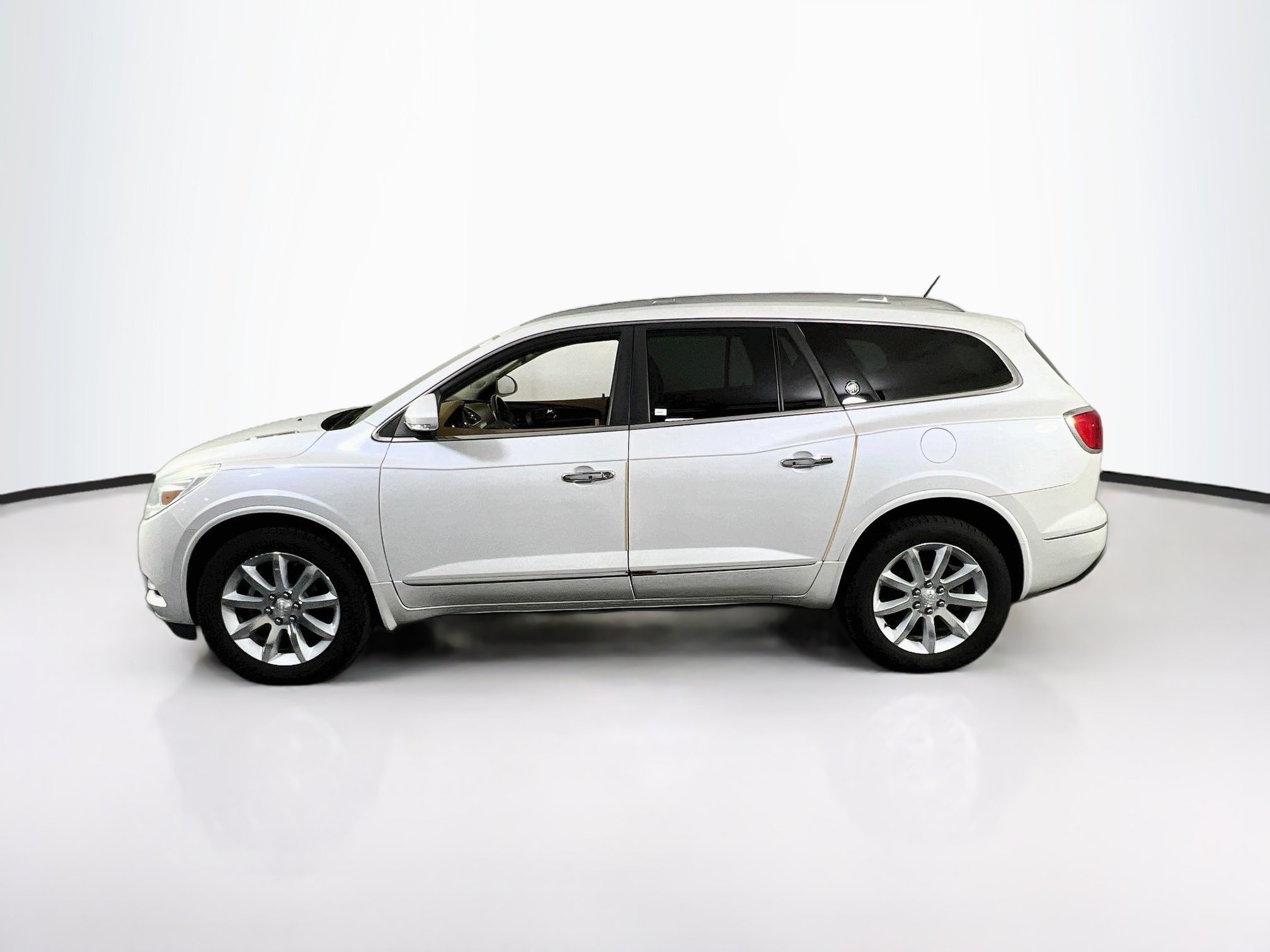 Used 2017 Buick Enclave Premium AWD/4WD image 8