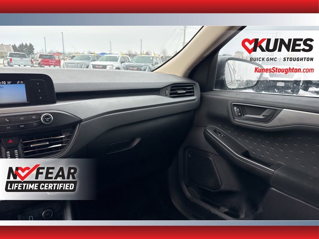 Used 2020 Ford Escape S image 37