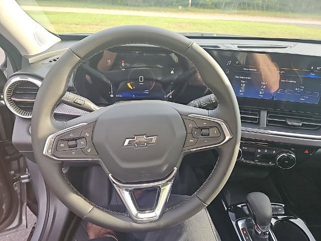 New 2026 Chevrolet Trax ACTIV w/ Sunroof Package image 12