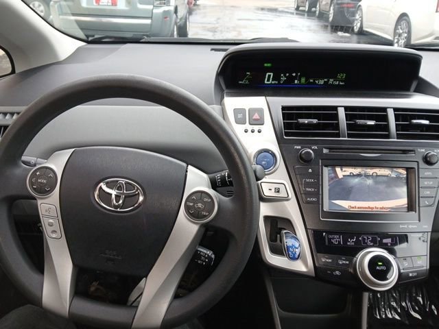 Used 2012 Toyota Prius V Three FWD image 32