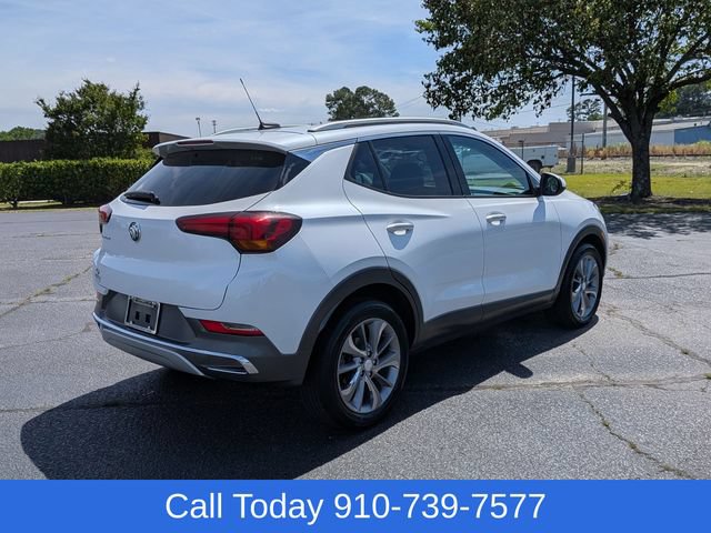 Used 2023 Buick Encore GX Essence w/ Experience Buick Package FWD image 3