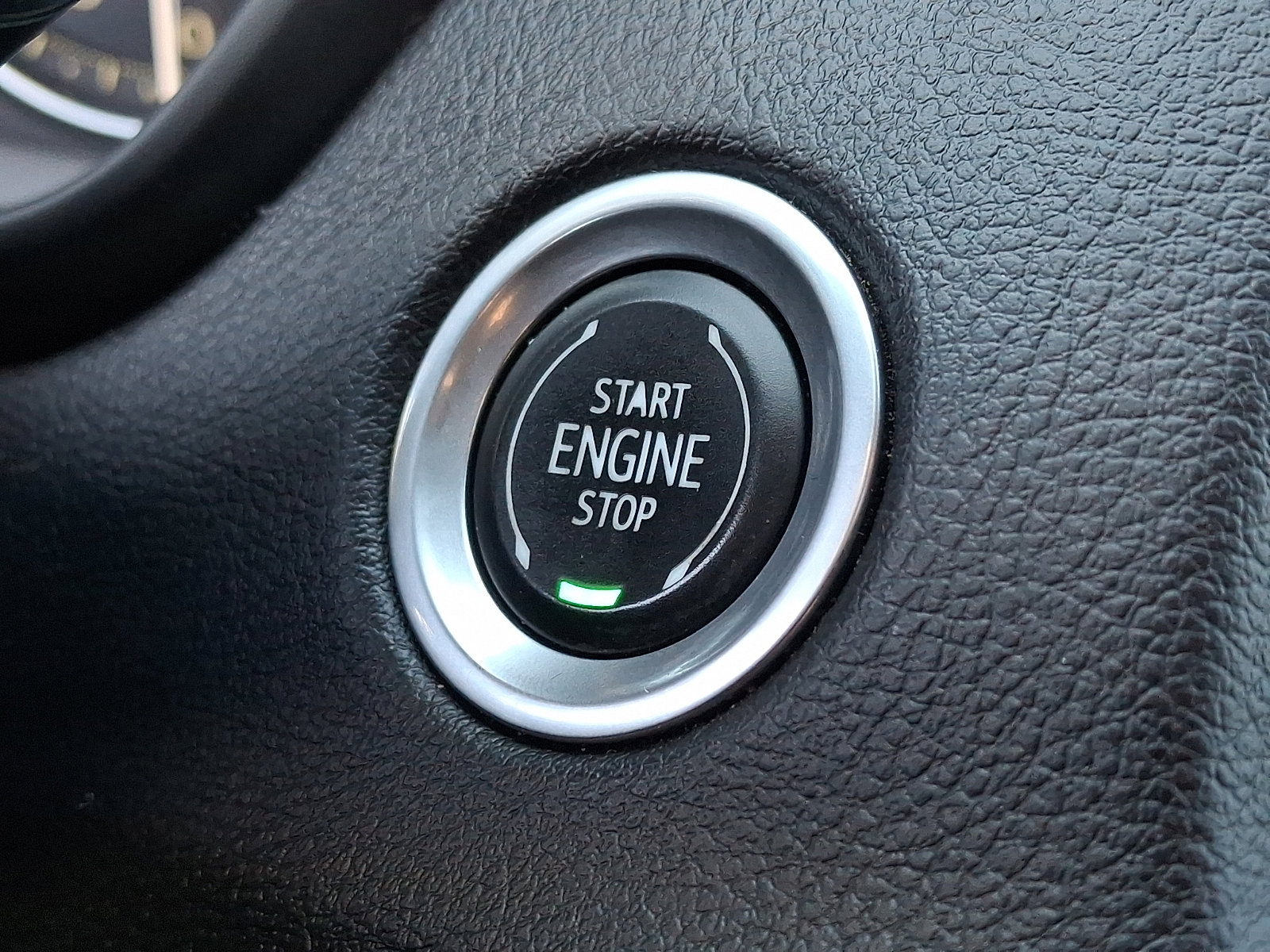 Used 2023 Cadillac XT4 Sport w/ Cold Weather Package image 28