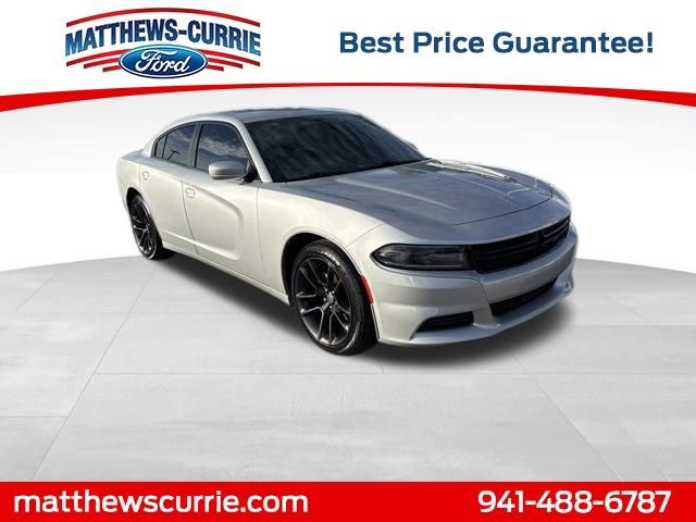 Used 2020 Dodge Charger SXT image 1