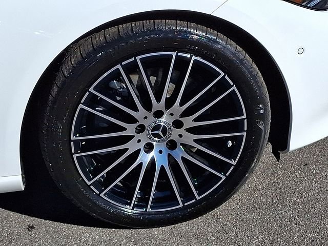 Used 2025 Mercedes-Benz C 300 4MATIC Sedan image 10