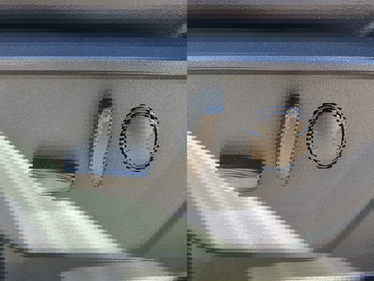 New 2026 Ford F250 Lariat w/ Lariat Premium Package image 28