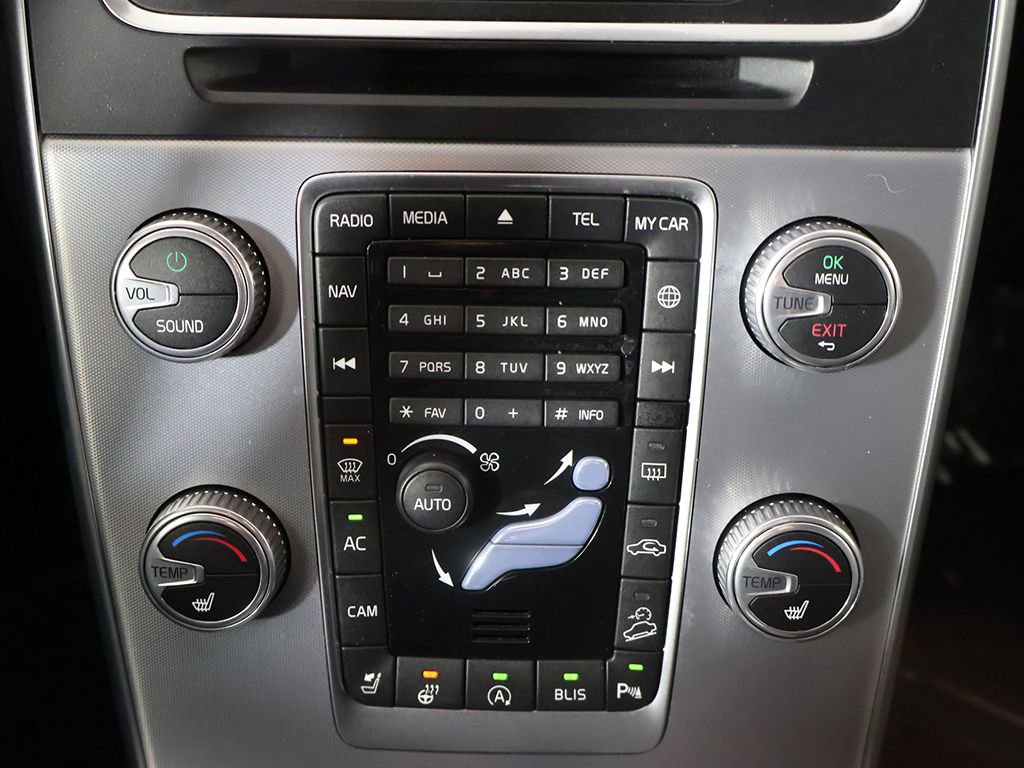 Used 2018 Volvo V60 T5 Cross Country w/ Convenience Package image 46