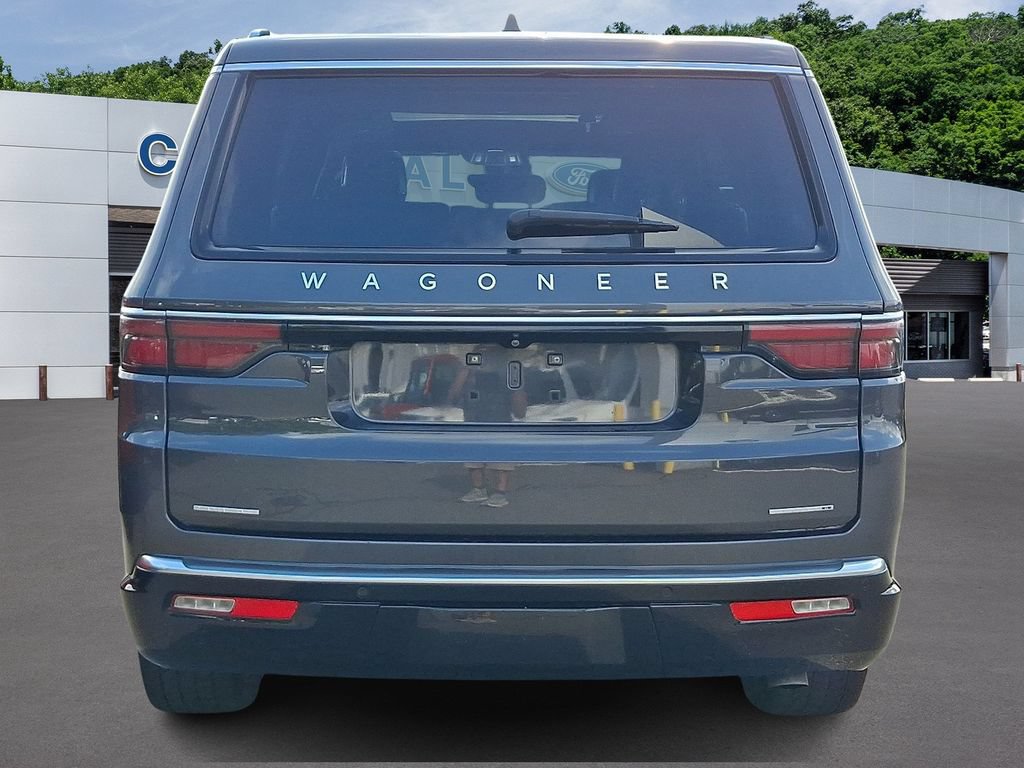 Used 2022 Jeep Wagoneer Series II w/ Convenience Group I AWD/4WD image 5