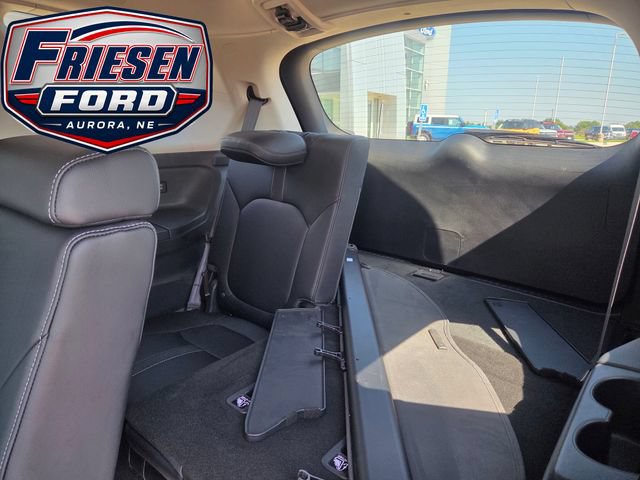 Used 2025 Honda Pilot EX-L image 27