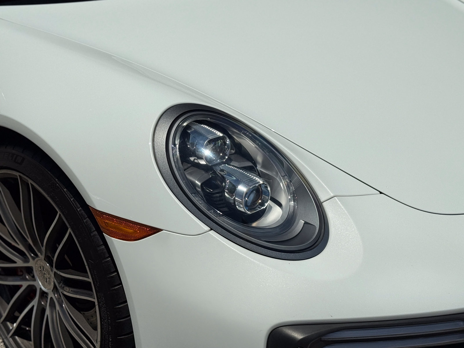 Used 2019 Porsche 911 Turbo AWD/4WD image 7